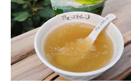春日出游，保溫杯里面放什么最好，二月風(fēng)有機(jī)野生葛根粉陪你潤(rùn)養(yǎng)全程